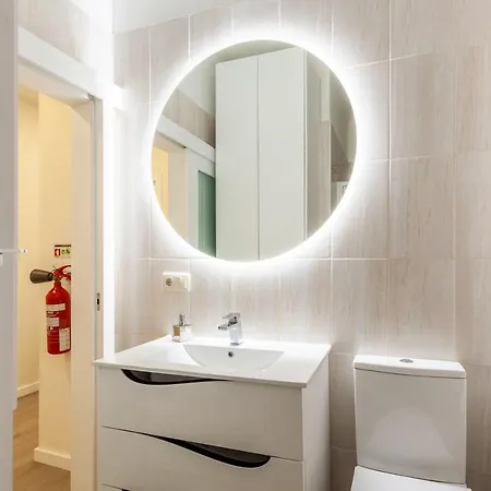 아파트 Feel At - Largo Do Paco *