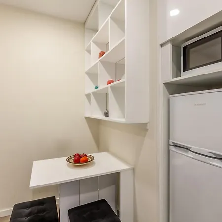 Feel At - Largo Do Paco 브라가