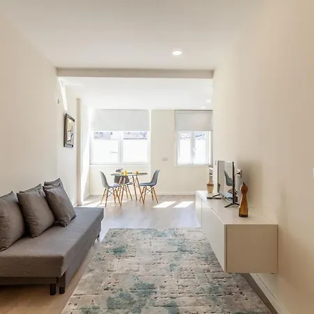 Feel At - Largo Do Paco 아파트 *