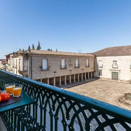 Feel At - Largo Do Paco 브라가