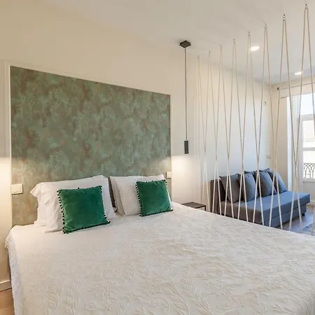 아파트 Feel At - Largo Do Paco *