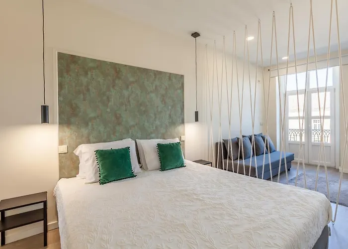 Апартаменты Feel At - Largo Do Paco *